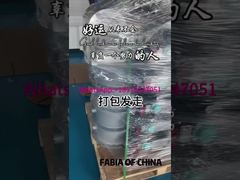 Đơn hàng của khách hàng Indonesia đang được đóng gói và vận chuyển